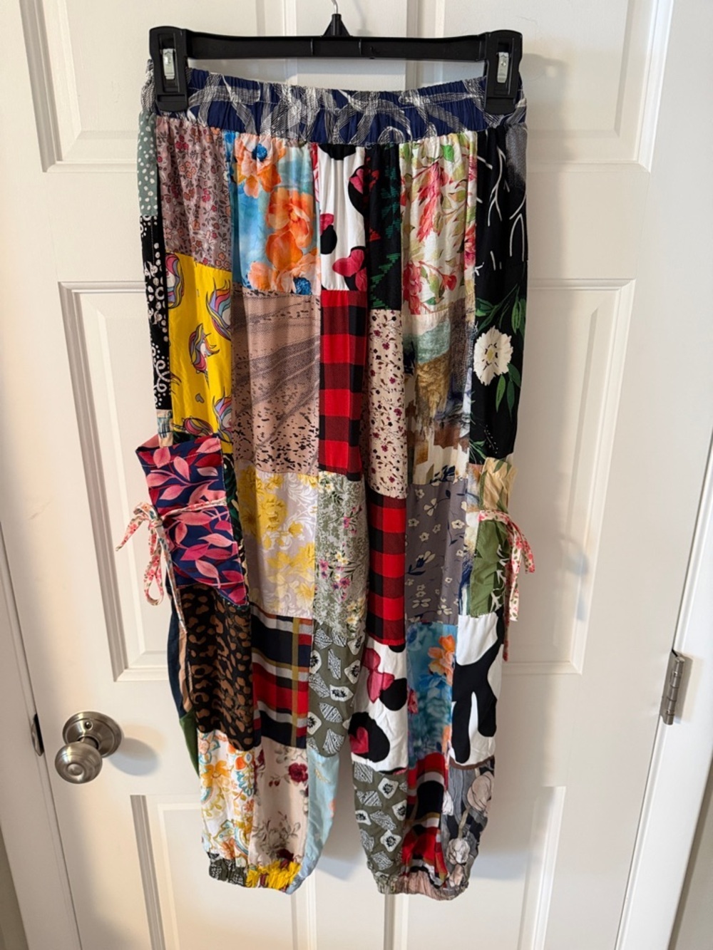 Paradise USA Boho Patchwork Harem Pants
Elastic Waist & Cuffs Hippie S/M - Picture 7 of 8
